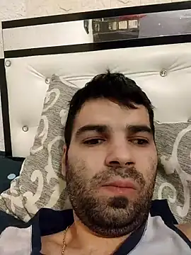 Snapshot of J0nyhson chatting on 28, 1, 2025 J0nyhson online show from 28, 1, 2025