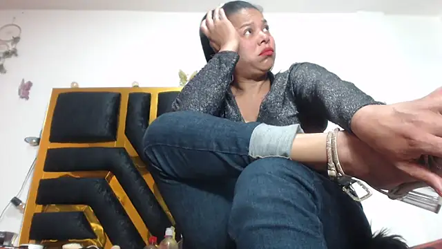 Helennahot online show from 3, 3, 2026