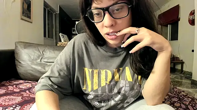 Snapshot of ginakatana chatting on 3, 10, 2025 ginakatana online show from 3, 10, 2025