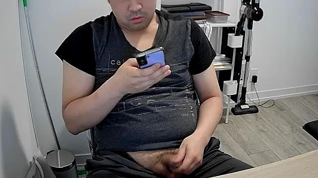 Koreanboy171 online show from 15, 5, 2026