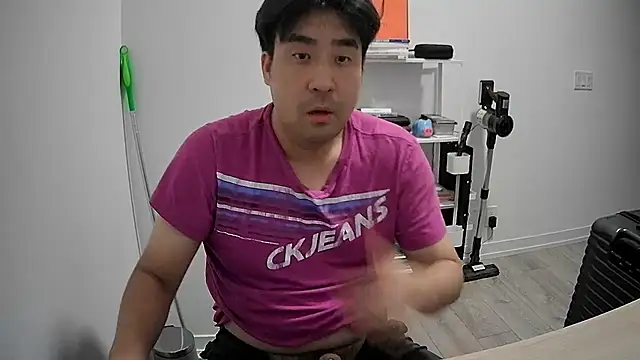 Koreanboy171 online show from 28, 7, 2026