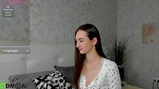 Kelly Powell online show from 18, 10, 2025