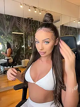 MileySin1111 online show from 6, 1, 2026