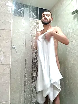 Aron Baylor online show from 12, 10, 2025