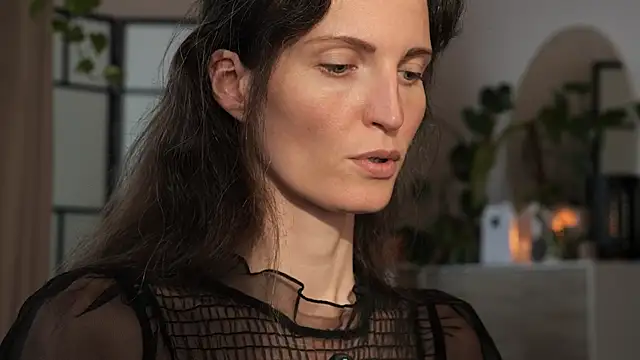 Snapshot of yulladao chatting on 23, 10, 2025 yulladao online show from 23, 10, 2025