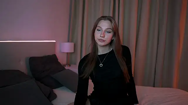 Snapshot of MiaKeler chatting on 26, 2, 2025 MiaKeler online show from 26, 2, 2025