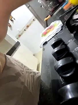 lupyta20 online show from 18, 9, 2025