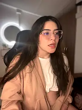 Lia flowers online show from 28, 10, 2025