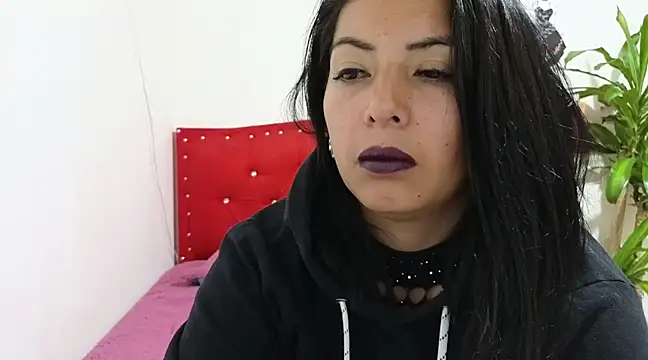 Mariana collins99 online show from 6, 2, 2025