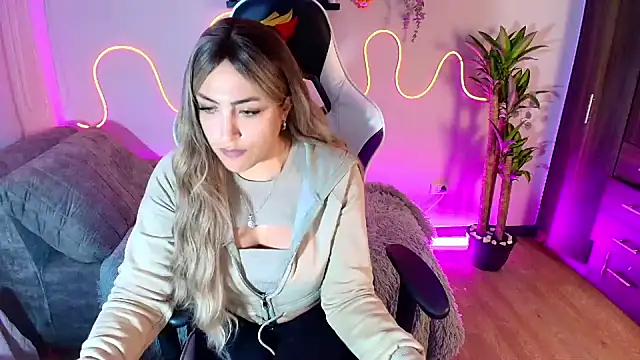 a belladanger online show from 19, 2, 2025