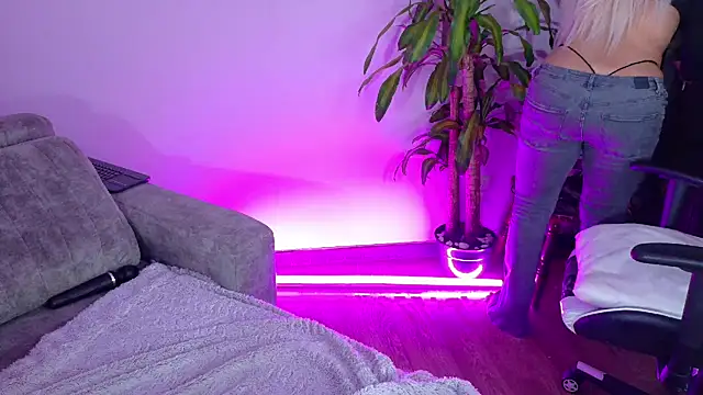 a belladanger online show from 15, 1, 2026