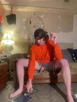 hottestcouplevaa online show from 6, 4, 2026