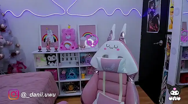 Snapshot of CuteDani_ chatting on 9, 12, 2024 CuteDani online show from 9, 12, 2024