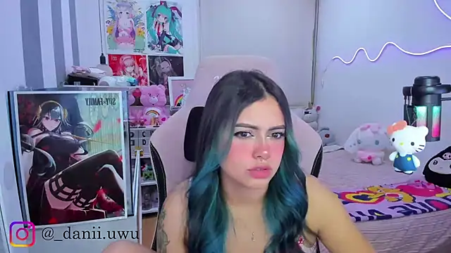 CuteDani  online show from 17, 1, 2026