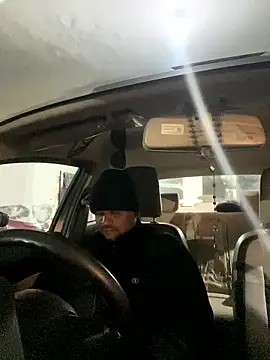 Dick 6inches online show from 12, 1, 2026