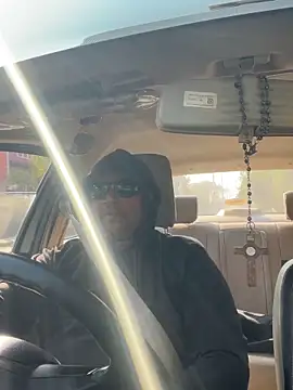 Dick 6inches online show from 17, 2, 2026