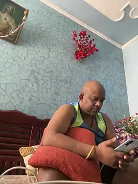 Dick 6inches online show from 21, 3, 2026