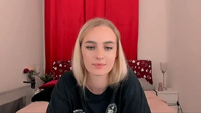 OliviaKisss online show from 8, 2, 2025