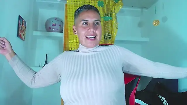 Yessi rousse online show from 18, 3, 2025