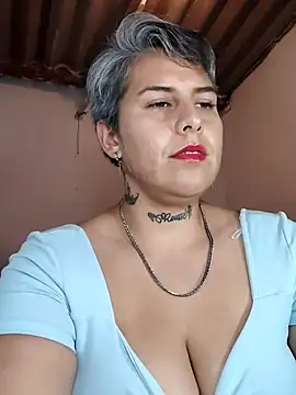 Snapshot of Yessi_rousse chatting on 4, 6, 2026 Yessi rousse online show from 4, 6, 2026