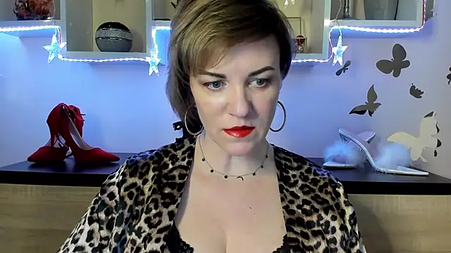 feliziaDesire online show from 1, 3, 2025