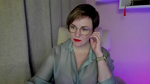 Snapshot of feliziaDesire chatting on 23, 5, 2026 feliziaDesire online show from 23, 5, 2026