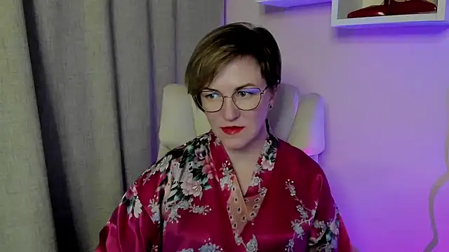 Snapshot of feliziaDesire chatting on 16, 6, 2026 feliziaDesire online show from 16, 6, 2026