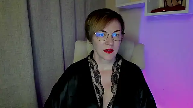 feliziaDesire online show from 3, 7, 2026