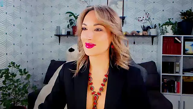 MillaXQueen online show from 29, 11, 2025