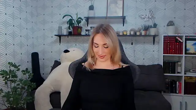 Snapshot of MillaXQueen chatting on 19, 4, 2026 MillaXQueen online show from 19, 4, 2026
