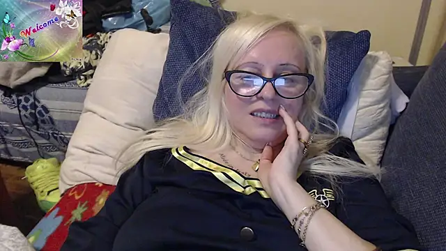 martachatte online show from 8, 11, 2025