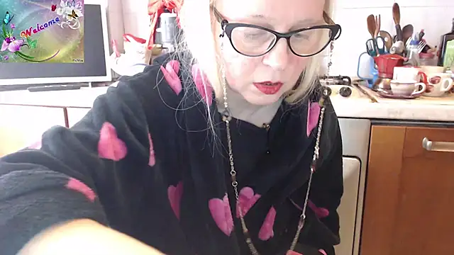 martachatte online show from 24, 11, 2025