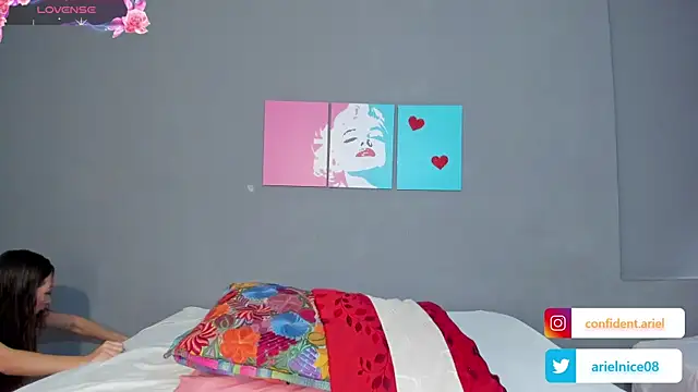 ariel35 online show from 7, 2, 2025