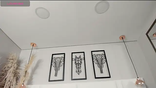 Rebeca jones online show from 9, 9, 2025