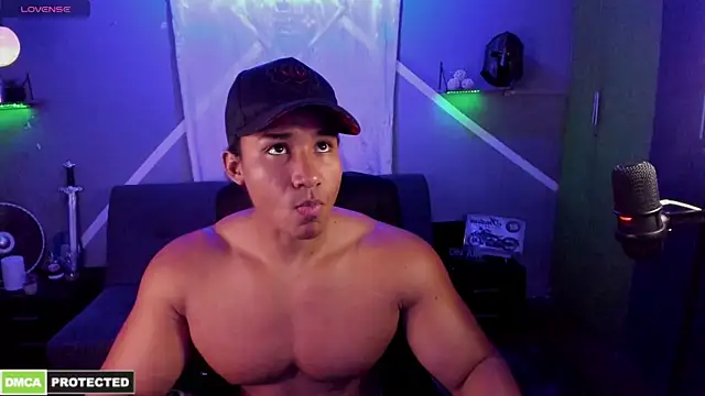 Snapshot of Carl_Smithh chatting on 11, 10, 2025 Carl Smithh online show from 11, 10, 2025