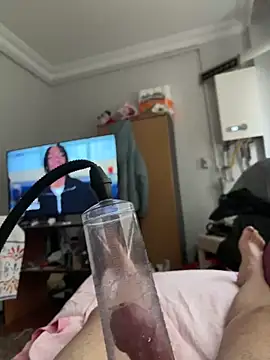 Snapshot of strange6696 chatting on 17, 2, 2025 strange6696 online show from 17, 2, 2025