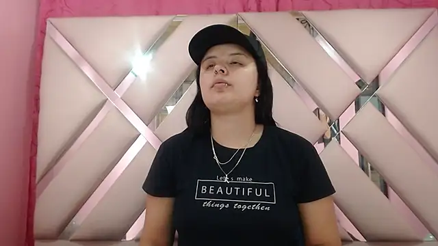 nathaly low1 online show from 20, 12, 2025