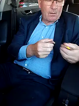 stiffandlubedxh online show from 3, 3, 2025