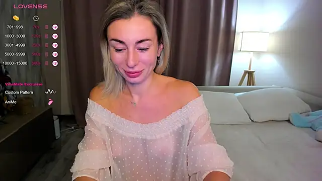 Snapshot of DannaEvan chatting on 9, 3, 2025 DannaEvan online show from 9, 3, 2025