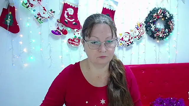 Snapshot of VanessaHotts chatting on 28, 12, 2024 VanessaHotts online show from 28, 12, 2024
