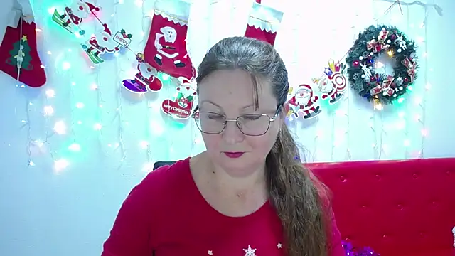 Snapshot of VanessaHotts chatting on 28, 12, 2024 VanessaHotts online show from 28, 12, 2024