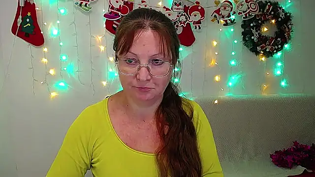 Snapshot of VanessaHotts chatting on 6, 1, 2025 VanessaHotts online show from 6, 1, 2025