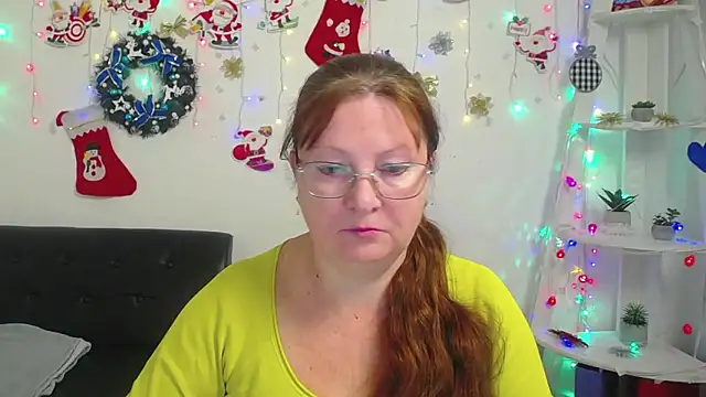 Snapshot of VanessaHotts chatting on 7, 1, 2025 VanessaHotts online show from 7, 1, 2025