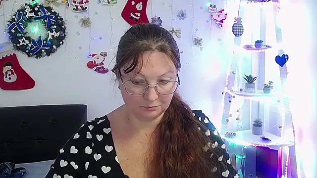 Snapshot of VanessaHotts chatting on 9, 1, 2025 VanessaHotts online show from 9, 1, 2025