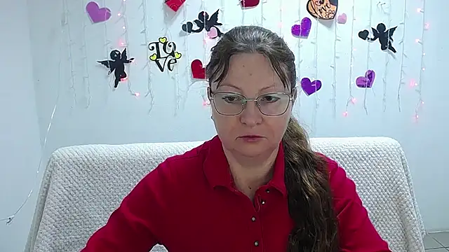 Snapshot of VanessaHotts chatting on 21, 2, 2025 VanessaHotts online show from 21, 2, 2025