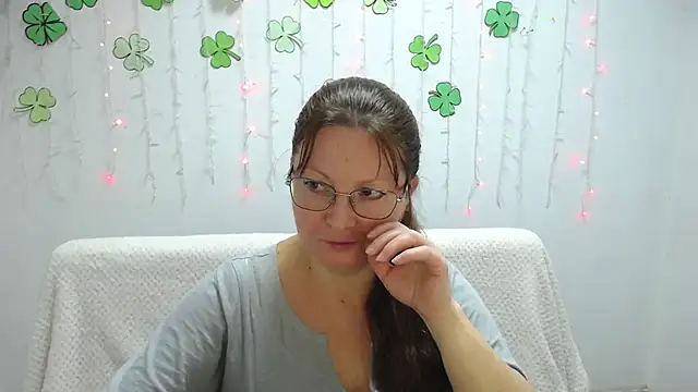 Snapshot of VanessaHotts chatting on 22, 3, 2025 VanessaHotts online show from 22, 3, 2025