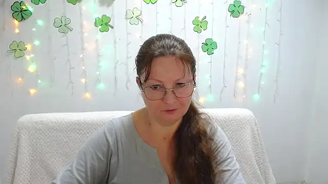 Snapshot of VanessaHotts chatting on 22, 3, 2025 VanessaHotts online show from 22, 3, 2025