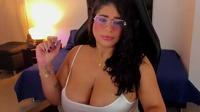Snapshot of Jenny_Carters chatting on 26, 5, 2026 Jenny Carters online show from 26, 5, 2026