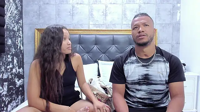 AnnieAndStefan online show from 18, 12, 2024