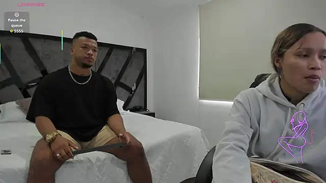 AnnieAndStefan online show from 29, 9, 2025